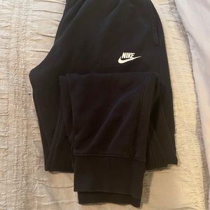 Unisex Nike sweat pants. Great condition!
